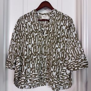 NWOT Mirth top - XS